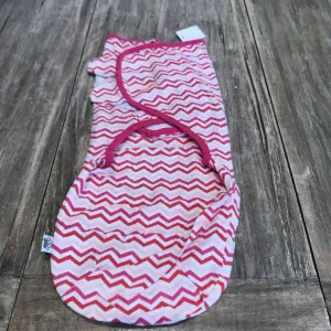 Bublo Baby Cotton White pink/red/chevron Swaddle 0-3m