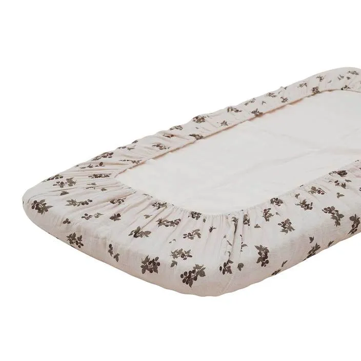 Garbo&Friends Blackberry Muslin Fitted Sheet Cot