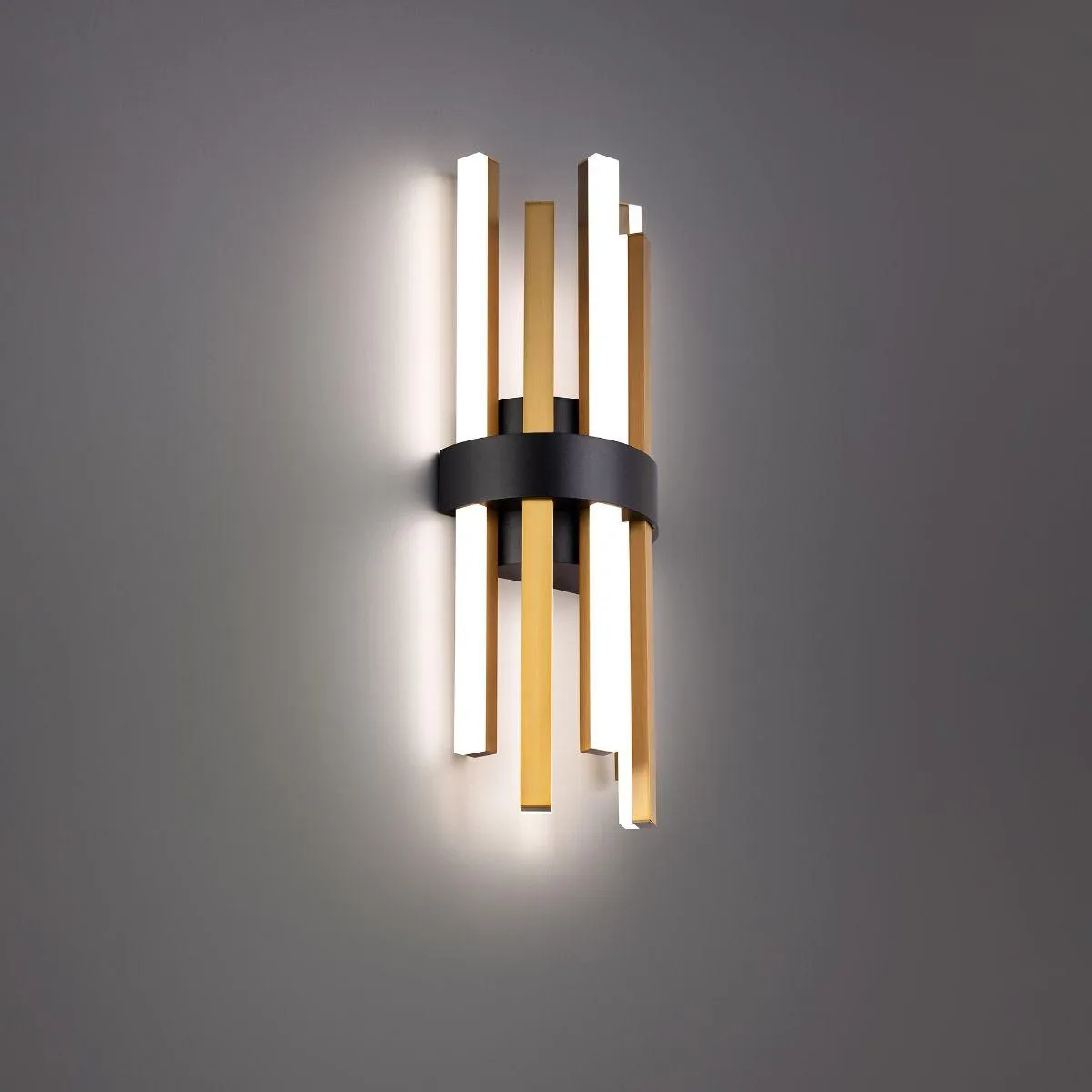 Harmonix 20 in. LED Vanity Light Brass finish