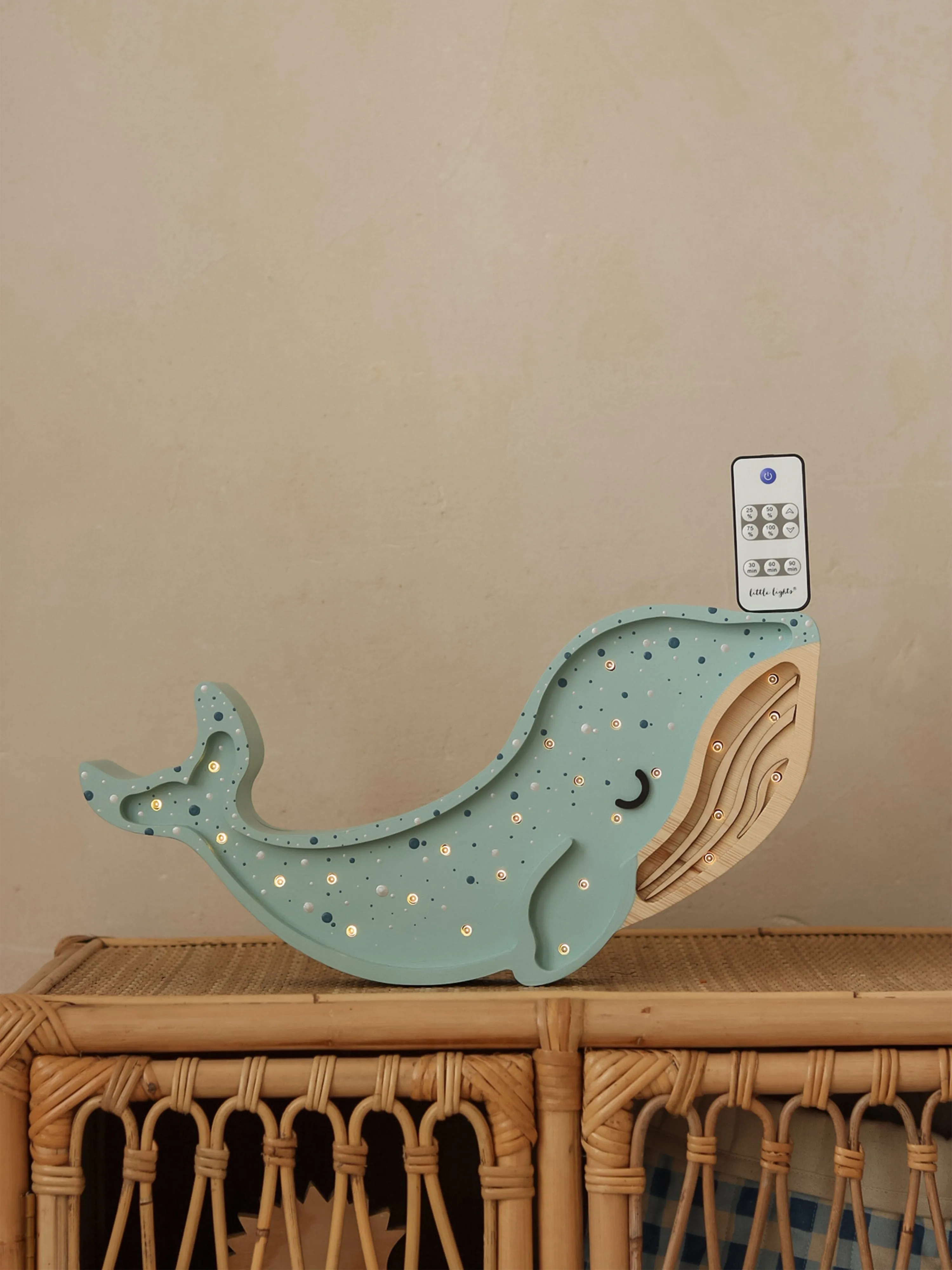 Little Lights Whale Lamp in Blue (15.5x40x5.5 cm)