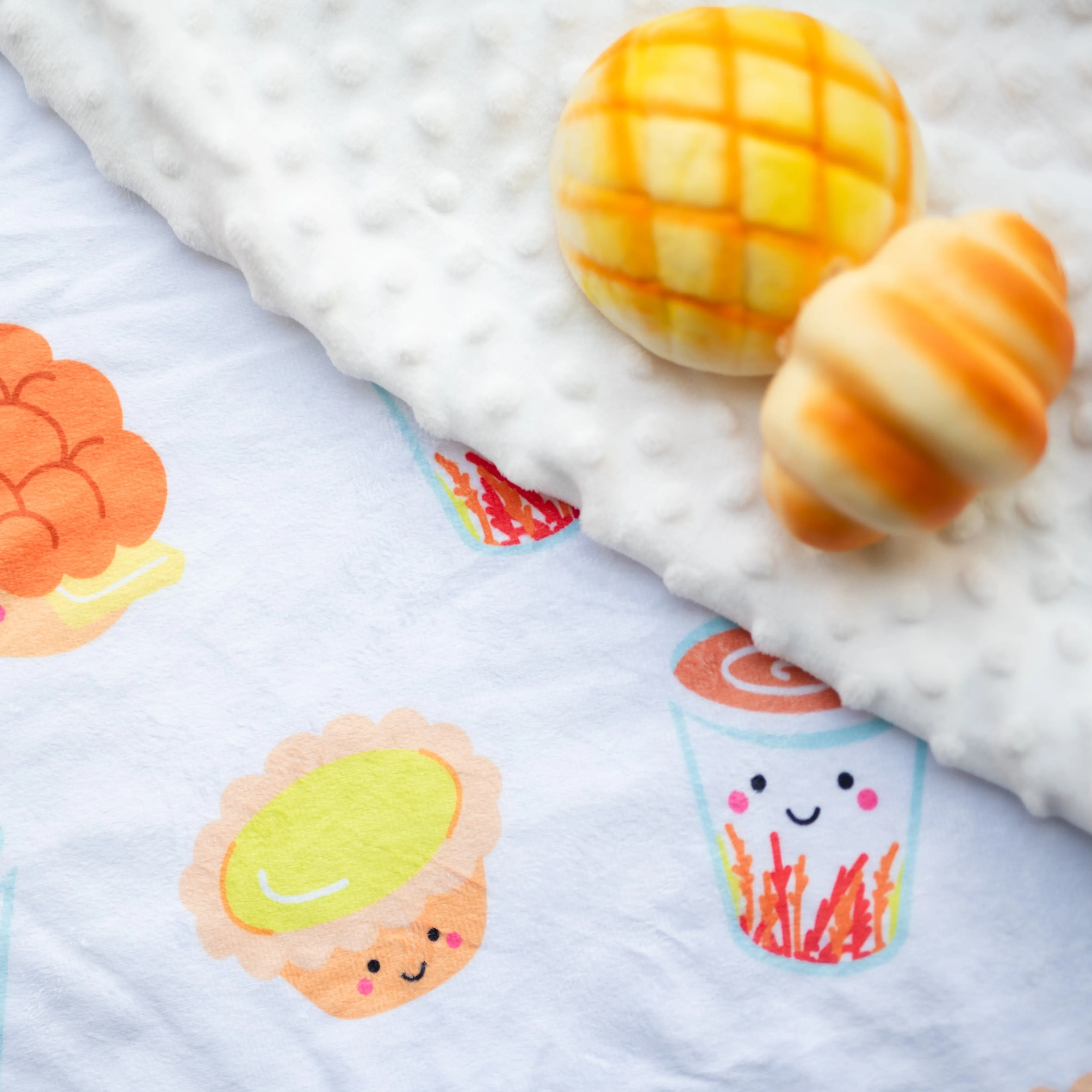 Minky Fleece Sensory Baby Blanket - Cha Chaan Teng