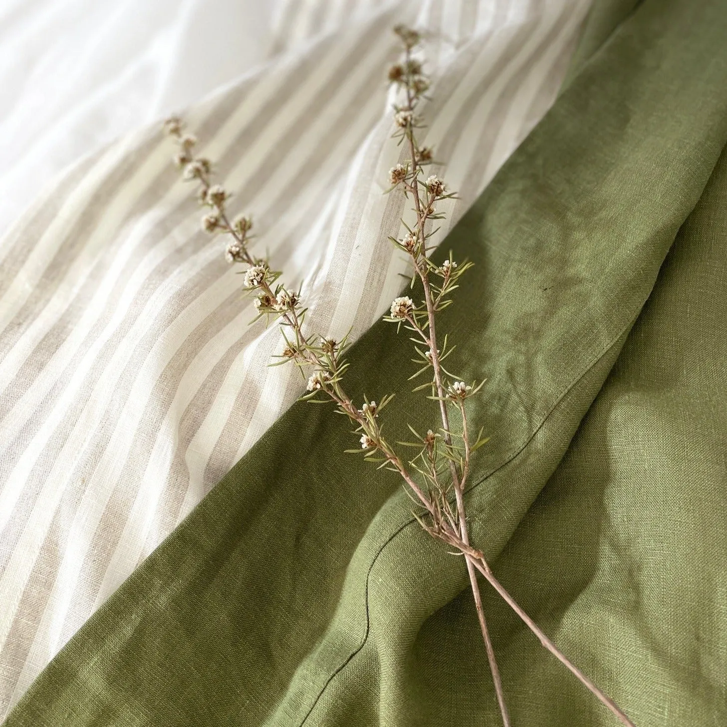 Moss Linen Sheets Set