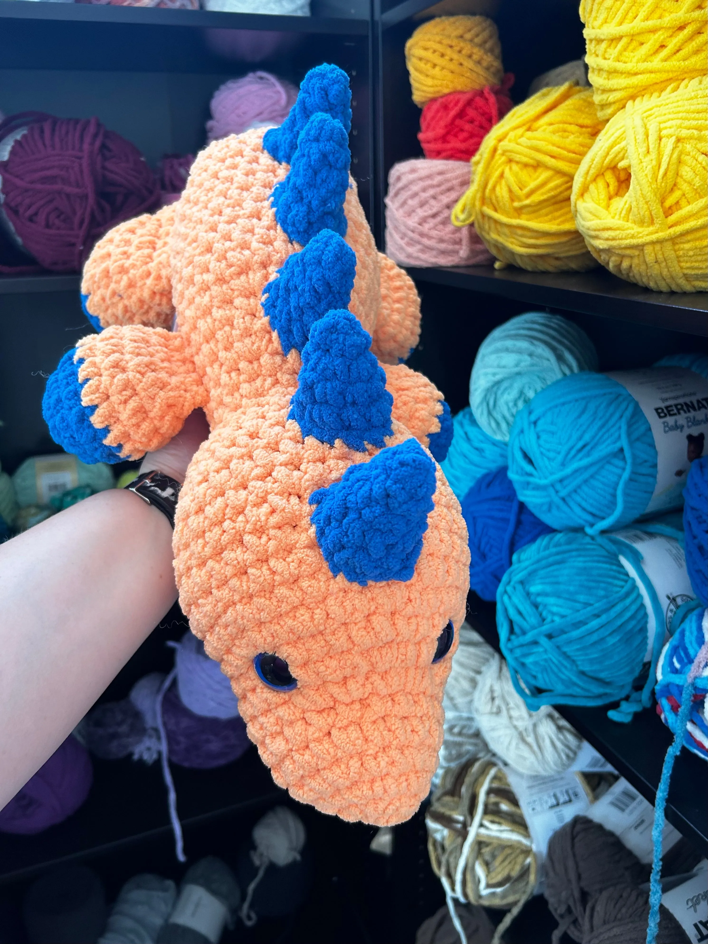 Sleeping Dinosaur Crochet Plushie - Melon/Blue