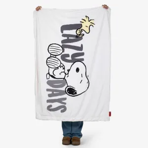 Snoopy Fleece Throw / Blanket - Lazy