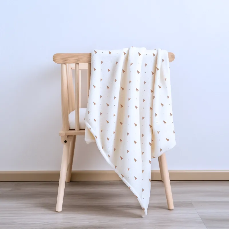 Soft Fleece Receiving / Cot Blanket | Tiny Love