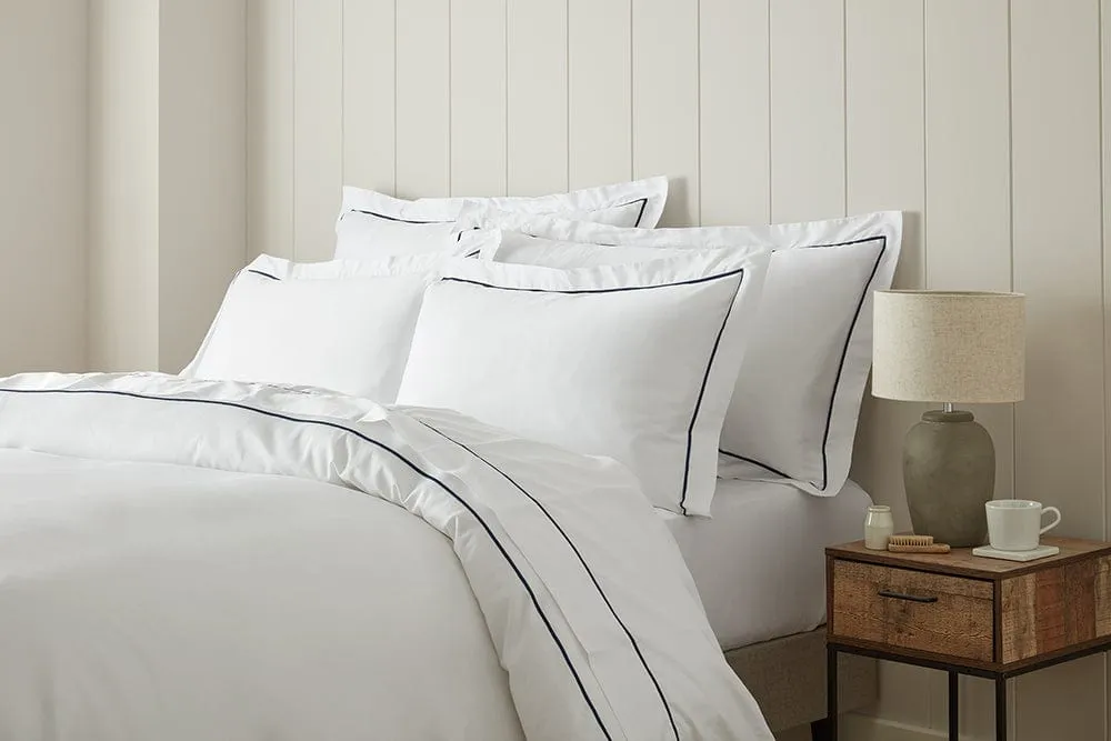 The Oxford Collection Flat Bed Sheets